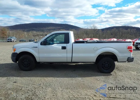 2014 Ford F-150 Xl z USA, uszkodzony, nr VIN 1FTMF1CM7EKE73393